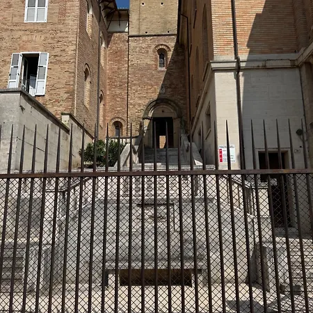 Fondazione Cardarelli بيت شباب ريباترانسوني